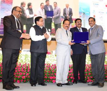 Dr Narendra K Nanda Director Technical NMDC felicitated for outstanding contribution to Mining Industry